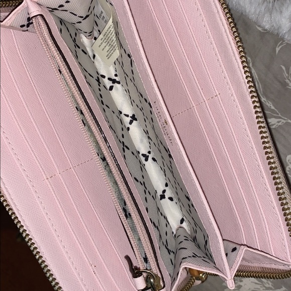 Kate Spade Wallet - Picture 6 of 8